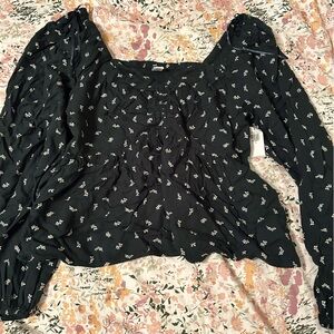 Old Navy Dark Green Blouse with White Floral Print